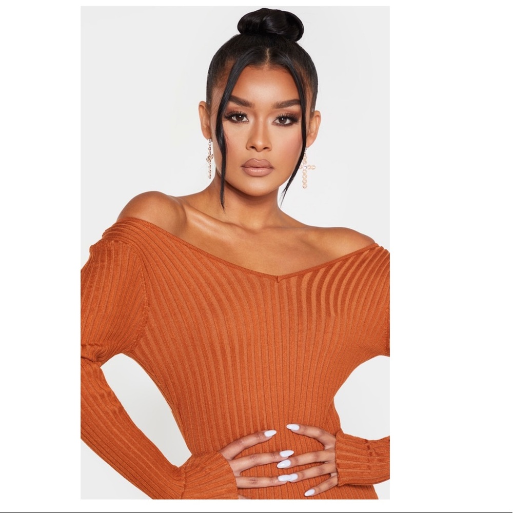 Rust off shoulder rib knitted midaxi dress